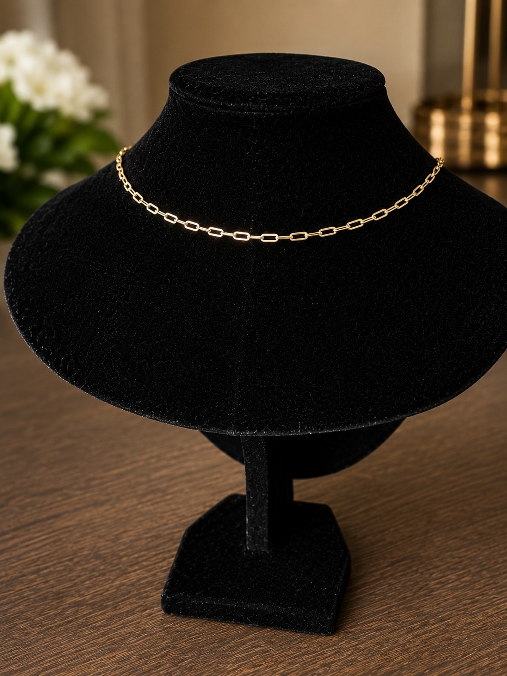 Gold Tone Pendant Chain Necklace with 'B' Medallion - Picture 3 of 4